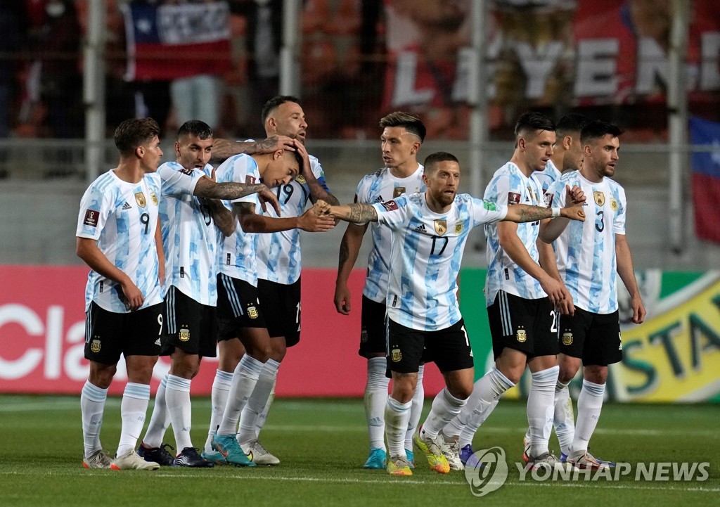 '메시 결장' 아르헨티나, 월드컵 축구 남미예선 무패행진