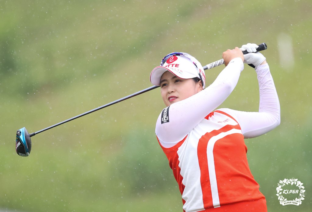 최혜진, LPGA 투어 데뷔전 2R 10위…대니엘 강·리디아 고 선두