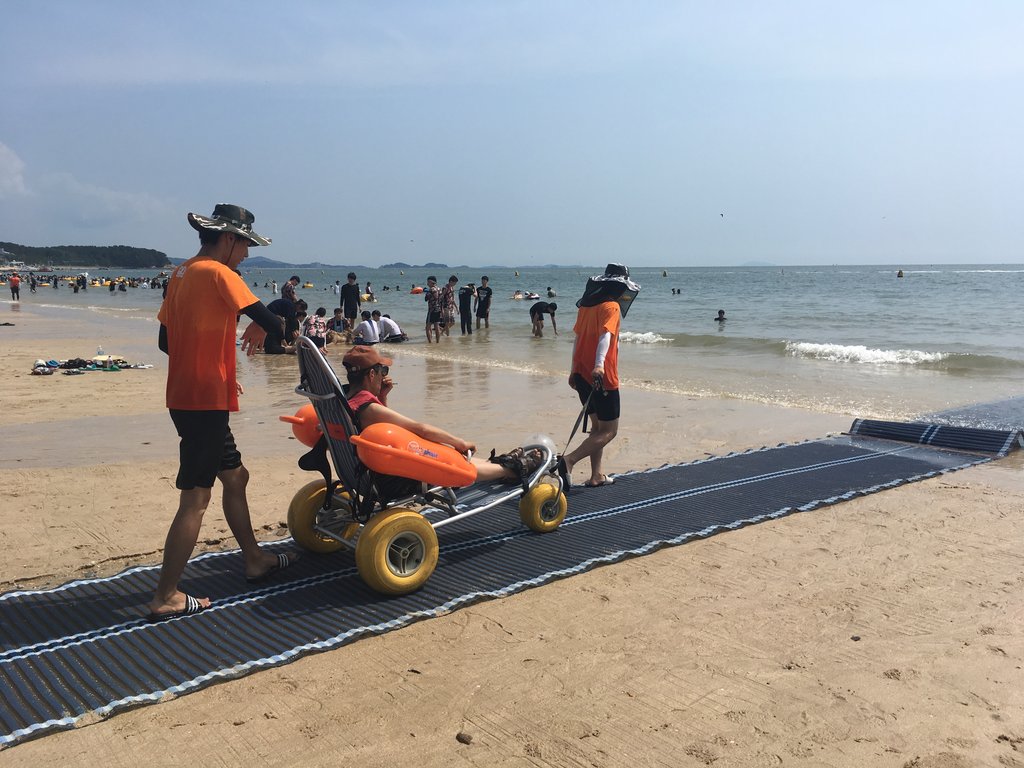 "모두가 즐길 수 있는 관광지"…무장애 관광도시 조성사업 공모