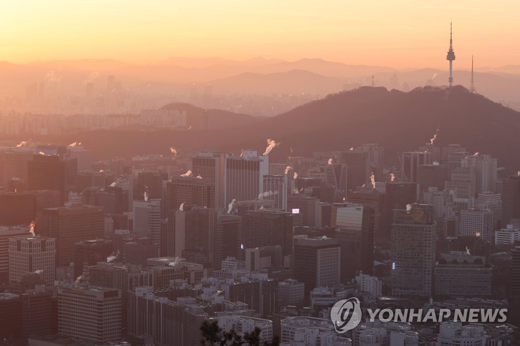 [내일날씨] 아침 최저 영하 11도 강추위 지속…곳곳서 눈 날림