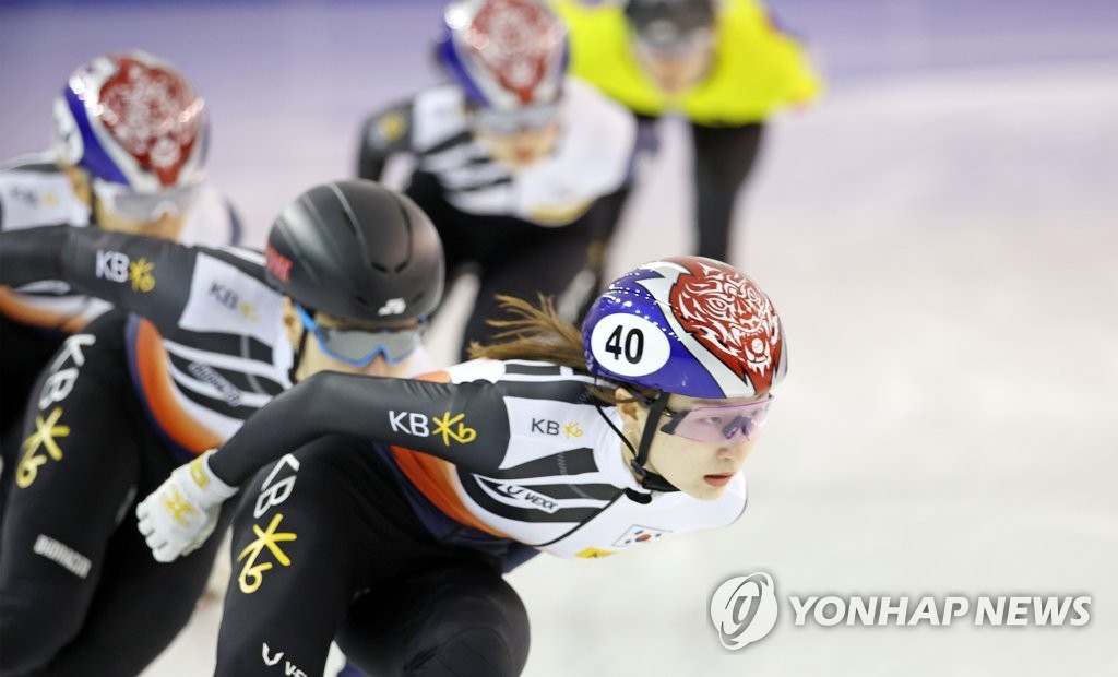 다시 뛰는 쇼트트랙 최민정 "한국 하면 쇼트트랙…걱정마세요"