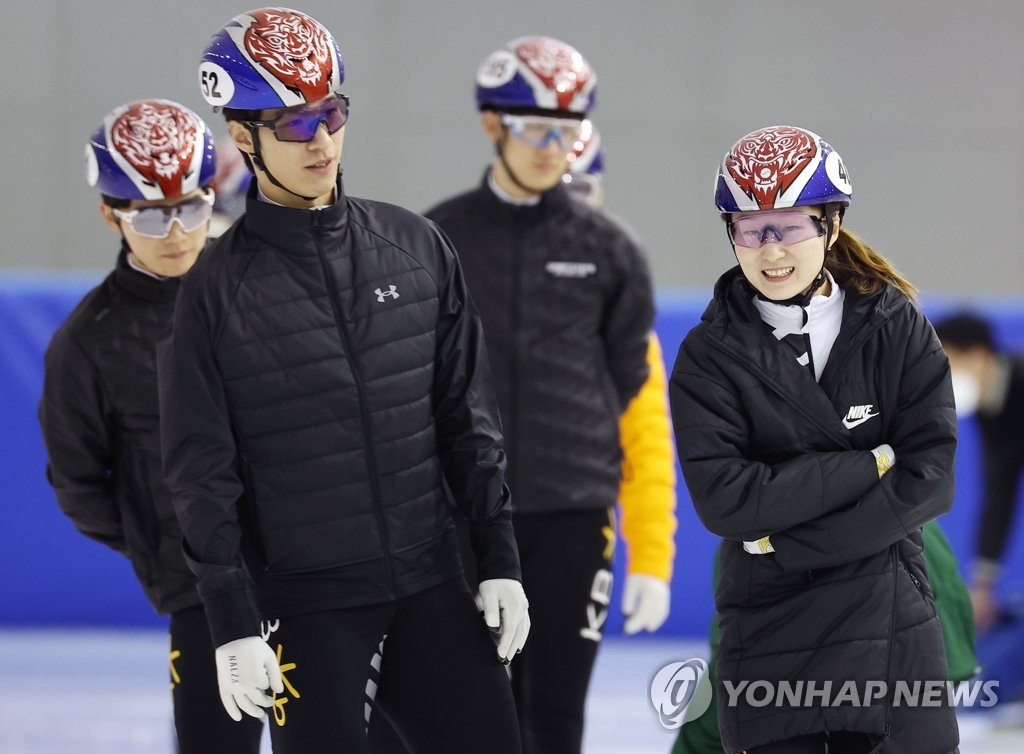 ISU "최민정, 한국 영광 위해 앞장설 것"…황대헌 등도 조명