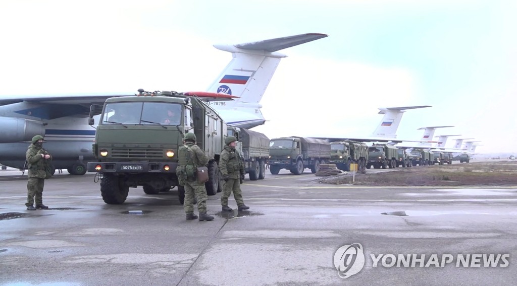 외교부 "카자흐스탄 계류 아시아나 항공편, 모레 귀국 잠정추진"