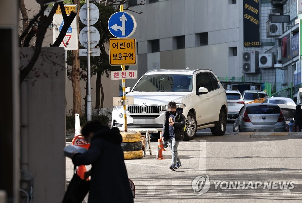 어린이보호구역서 횡단 중 차에 치인 아동 3년간 771명