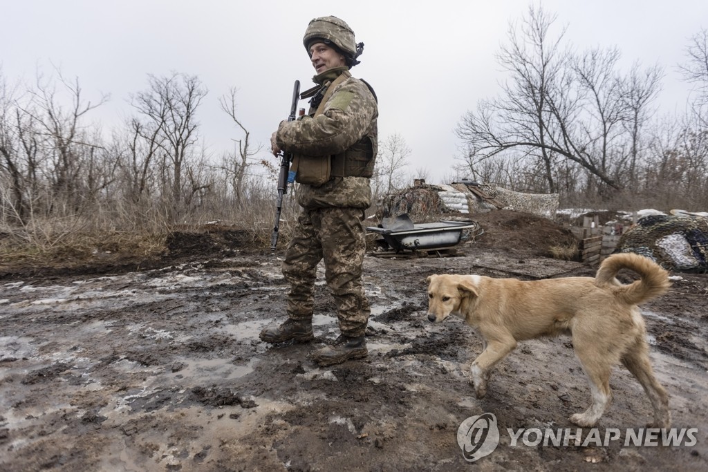 "미국, '러시아 앞잡이' 우크라이나 인사 4명 자산 동결 추진"