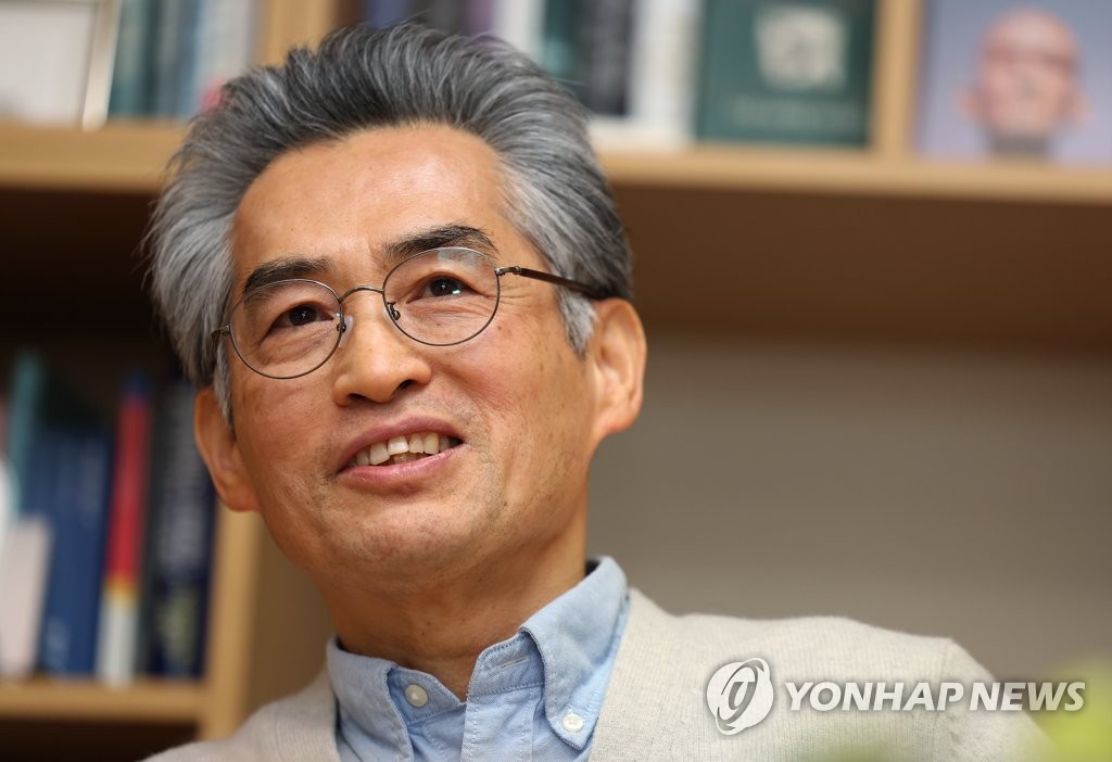 "좁은 틀에 갇힌 사회학계, '청개구리' 같은 안목 필요하죠"