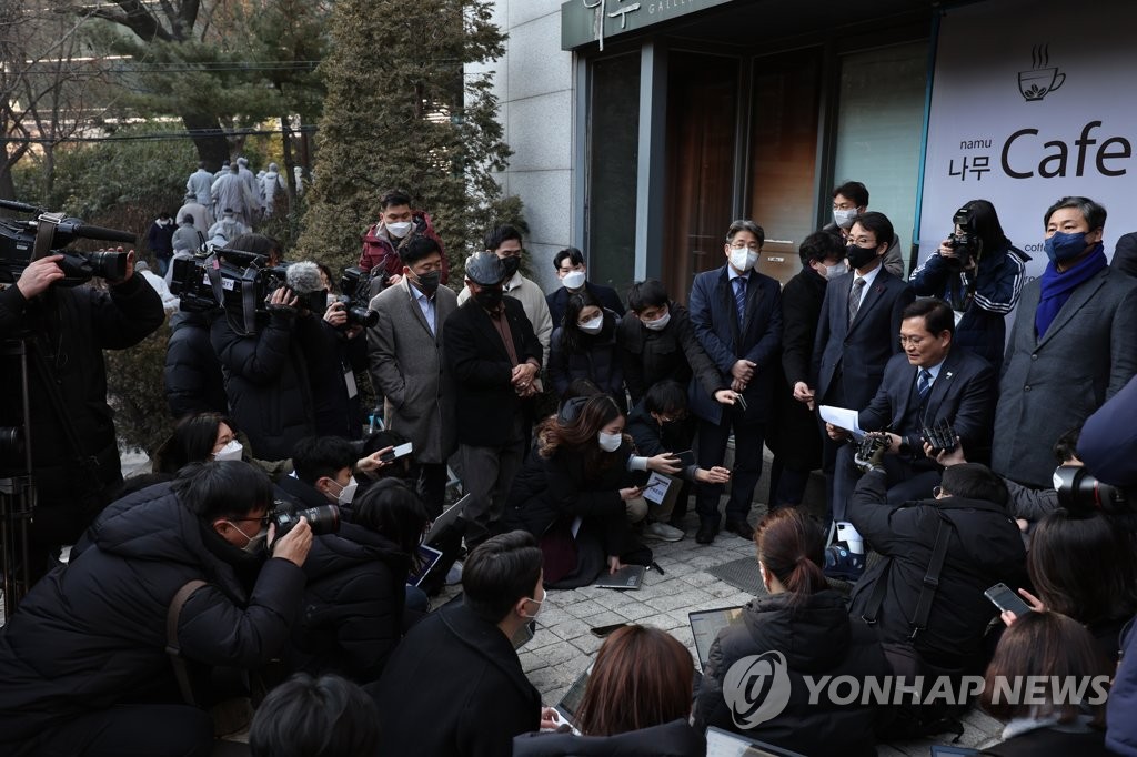 승려대회서 '문전박대' 민주…정청래 "참회와 사과"(종합)