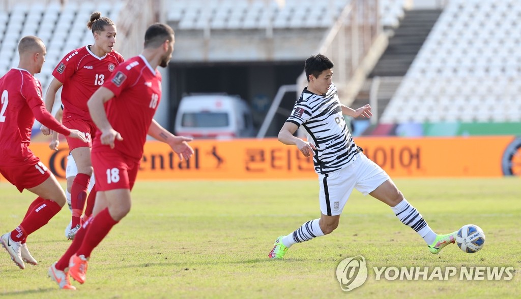 '조규성 선제골' 벤투호, 레바논에 전반 1-0 리드