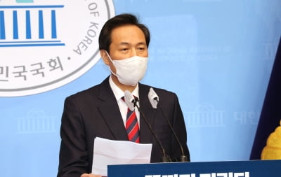 우상호 "김건희 통화는 공적 소통…이재명 녹취와 천양지차"