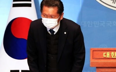 조계사 못 들어간 정청래 "불교계에 다시 사과"…탈당은 일축