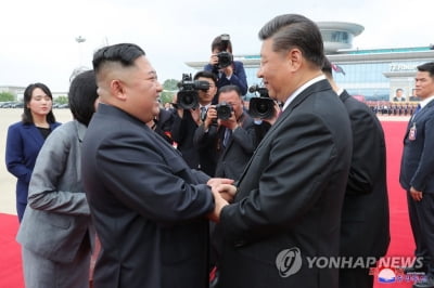 시진핑·푸틴, 신년 맞아 김정은에게 연하장 보내