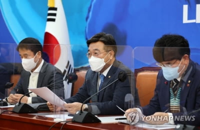 윤호중 "국힘, 추경에 매표라고 비난하더니 뒤늦게 숟가락"