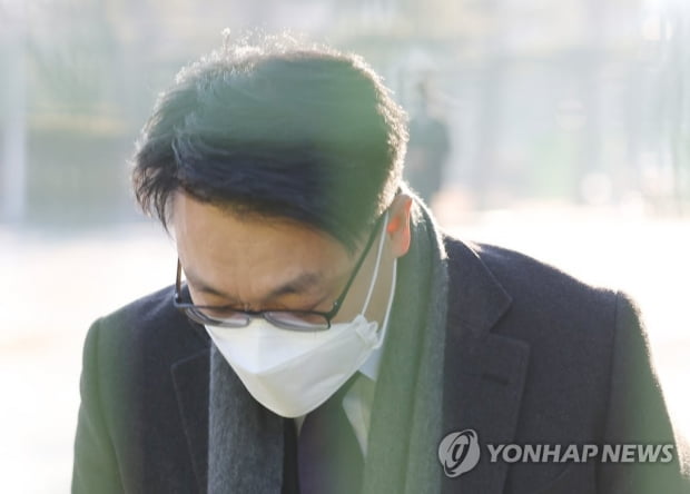 김진욱 공수처장 "사건 입건 손 뗄 것…초심으로 돌아가겠다"