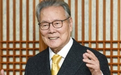 '한국의 이야기꾼' 우리 시대 최고의 지성 떠나다 