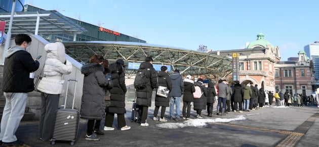 [포토] 코로나 신규 확진 첫 2만명 돌파…오미크론 확산