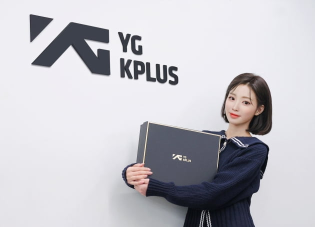 가상인간 한유아 /사진=YG케이플러스 제공