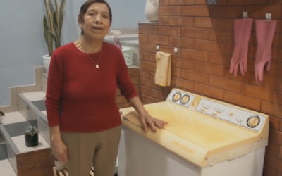 페루에 금성 '골드스타' 세탁기 쓰는 할머니가 있다? [이수빈의 반디가 탐구생활]