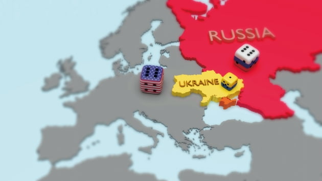 미·러, 우크라이나 놓고 대치...초강력 제재 통할까