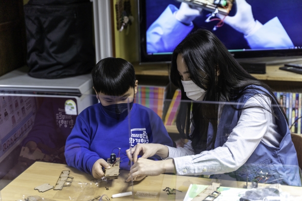 포스코케미칼, “〈푸른꿈 환경학교〉에서 친환경 전기차•배터리 배워요”