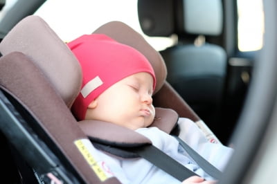 "차 안에 아기가 있어요"…제네시스 혁신에 캐나다가 놀랐다