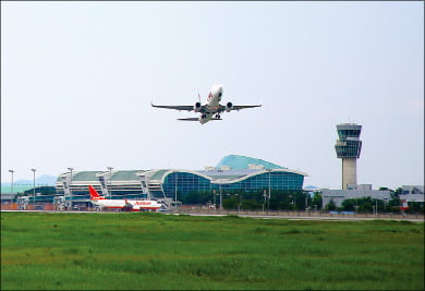 [시사이슈 찬반토론] 군산·무안 공항 인근 '새만금 신공항' 건설할 필요 있나
