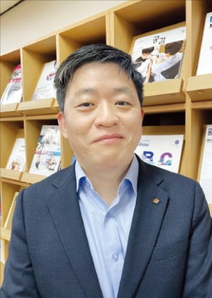 권도겸 무역협회 부산본부장 "해운 물류비 급등…부산시, 수출기업 지원 늘려야"