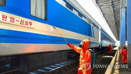 '망가진 화물·뜯어진 포장'…북, 철도운송 손해배상 법제화