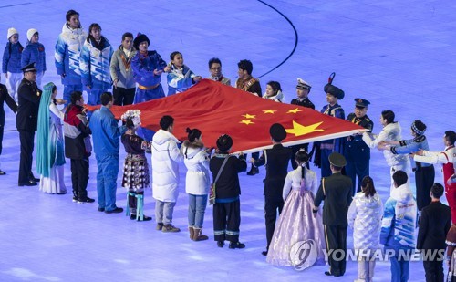 [베이징 현장] 외국기자들, 한복·편파판정 논란에 "참았던 감정 표출"