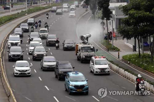 인니, 오미크론 대응 자신감…부스터샷 접종 입국자 격리 3일