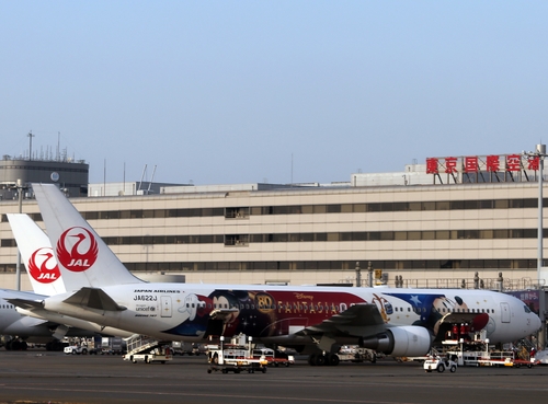 "일본, 3월부터 입국·검역규제 완화…격리 사흘로 단축"(종합)