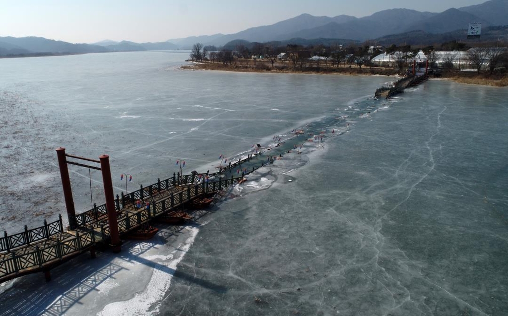 목선 이어 만든 길이 245ｍ 양평 '배다리' 파손돼 가라앉아