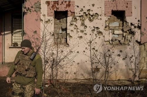 돈바스 친러 반군, '정부군 공격 따른 민간인 사망' 연일 주장