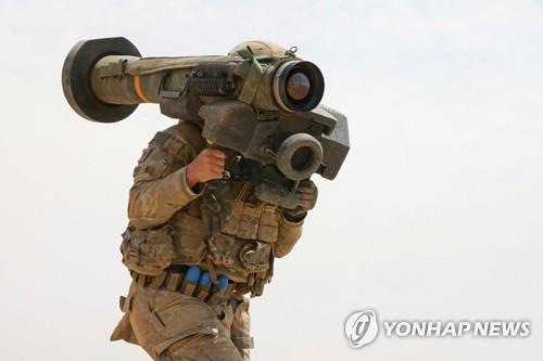 [우크라 침공] "대만 예비군도 정예화 필요…대전차 미사일 훈련해야"