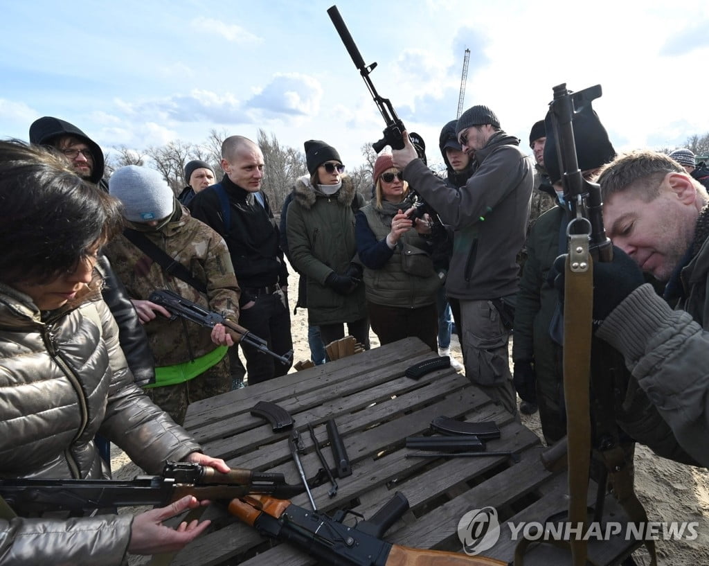 미국 "러시아, 우크라 다수 주요도시 침공 표적"