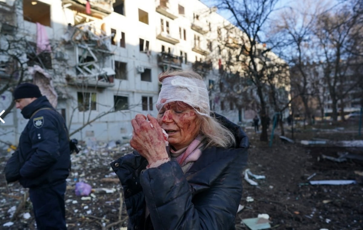 러시아군, 우크라이나 수도 장악 시도…협상 시도는 난항