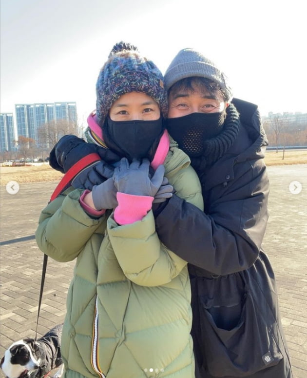 최민수♥강주은, 사랑이 넘치는 부부...서로에게 의지하며 매일의 기적을..[TEN★]