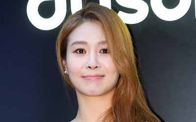 옥주현 코로나 확진, 뮤지컬 '레베카' 공연 중단·'방과후 설렘' 촬영 조율