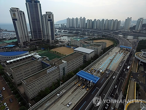 부산 광안대교 요금소 통합 이전…스마트 톨링 추진