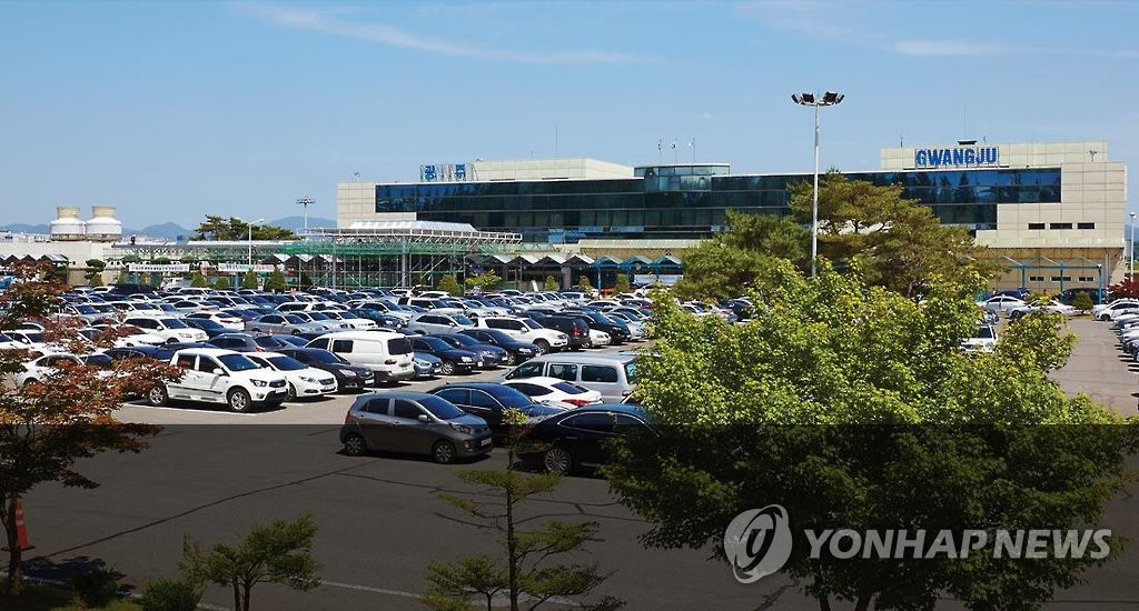 광주공항 직원 확진…'개인방역 철저'로 추가 감염 위험 낮아