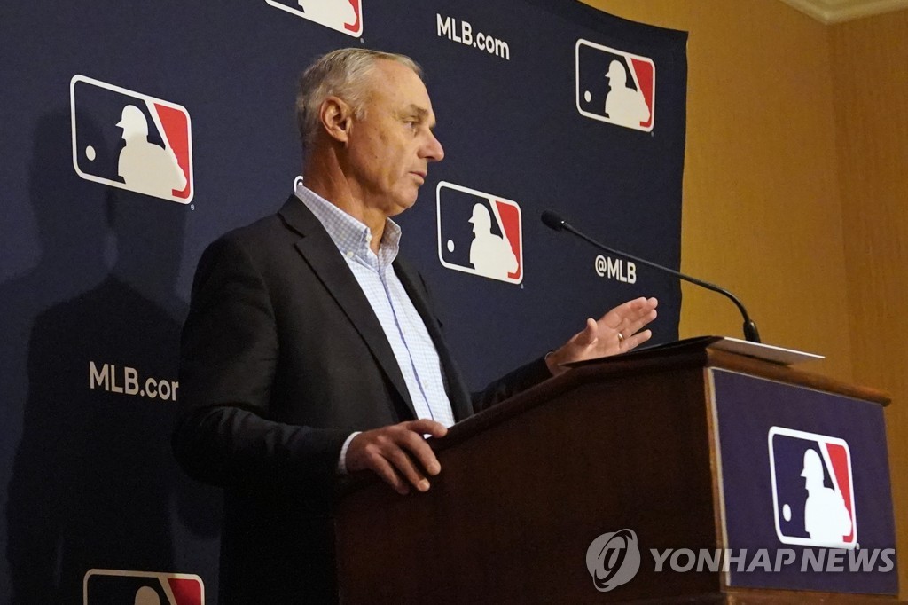 MLB 노사 여전히 평행선…구단측 수정안에 노조 시큰둥