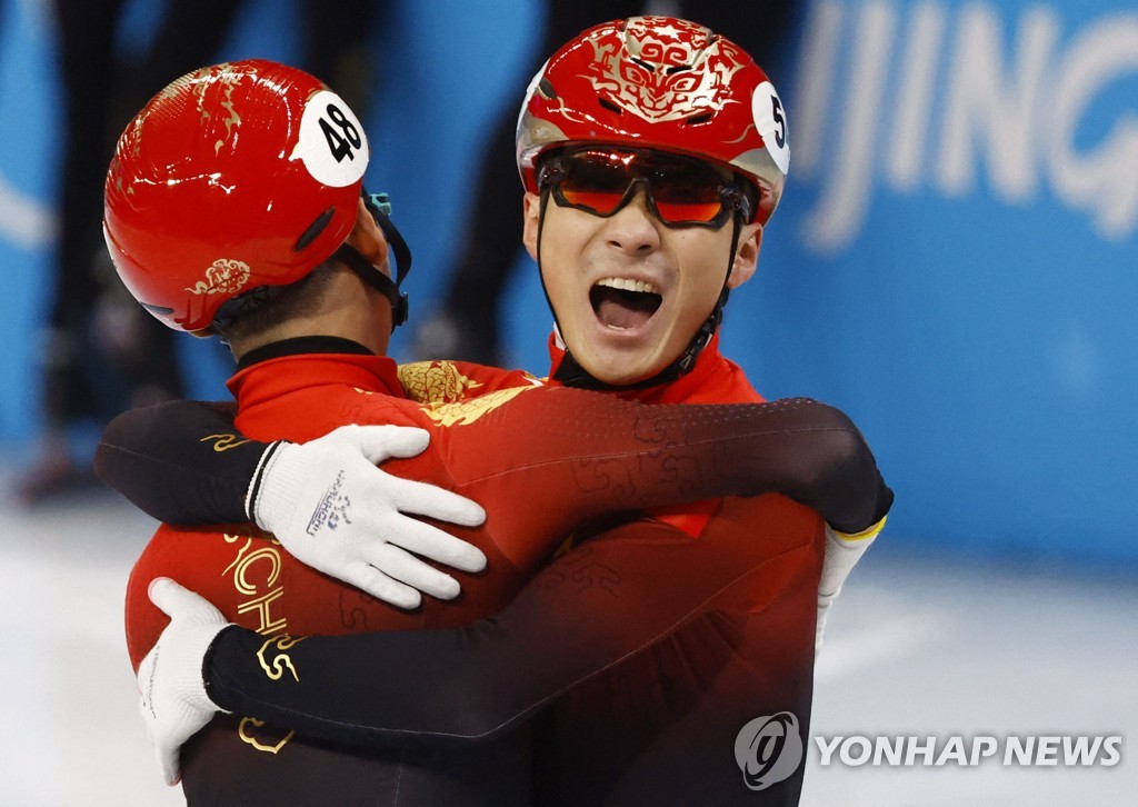-올림픽- 한국 지도자 선임한 중국 쇼트트랙, 혼성계주 금메달