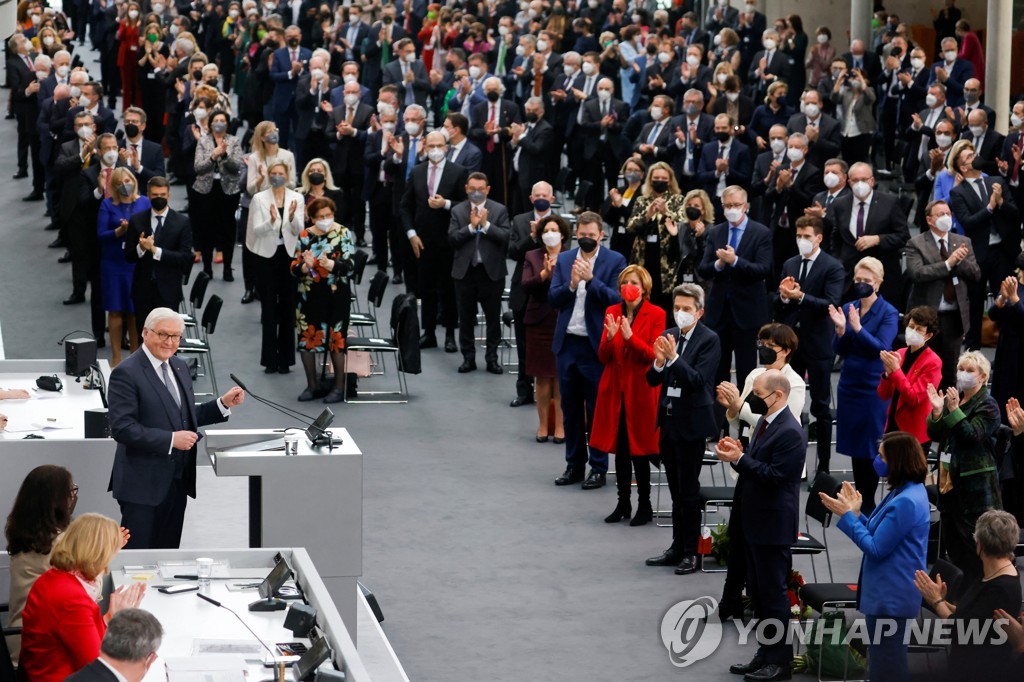 독일 대통령에 슈타인마이어 재선 "전쟁위기 러 책임"(종합2보)