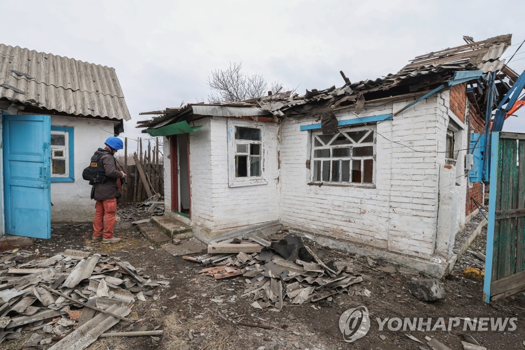 [우크라 침공] "러, 역정보 유포·선전선동 '추가기습' 닥친다"