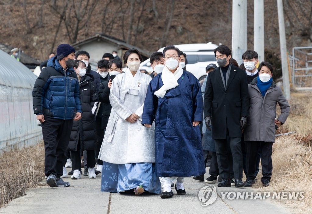 이재명 "육사 안동 이전, 車부품산업 육성"…경북공약 발표