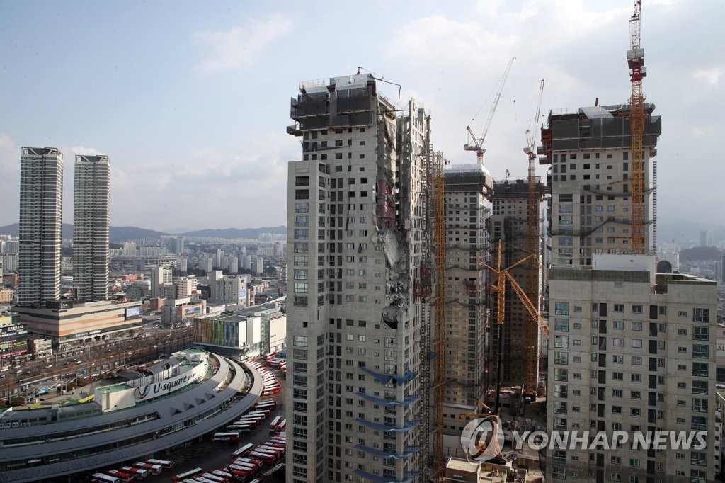 광주 붕괴사고 현장에 아파트 대신 녹지 추진…보상협의 마무리