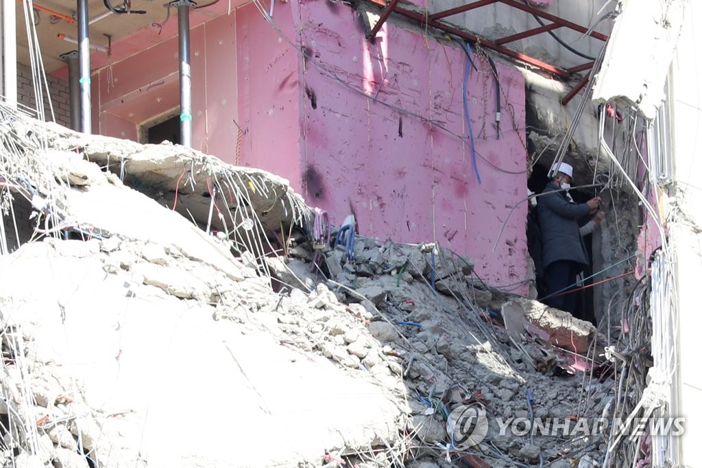 "실종자 수색 시급성 고려" 광주 붕괴 현장 구조·수색 재개(종합)