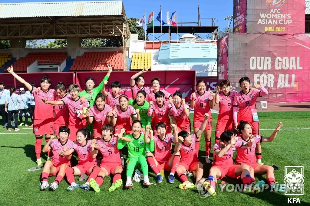 아시안컵 우승 도전 여자축구, 8강·4강전과 '판박이 선발' 가동