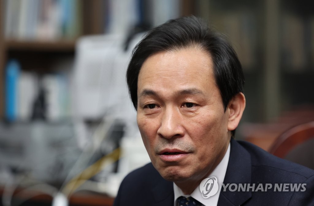 우상호 "尹·安 단일화 성사 어려워…李·安 연대도 쉽지 않아"