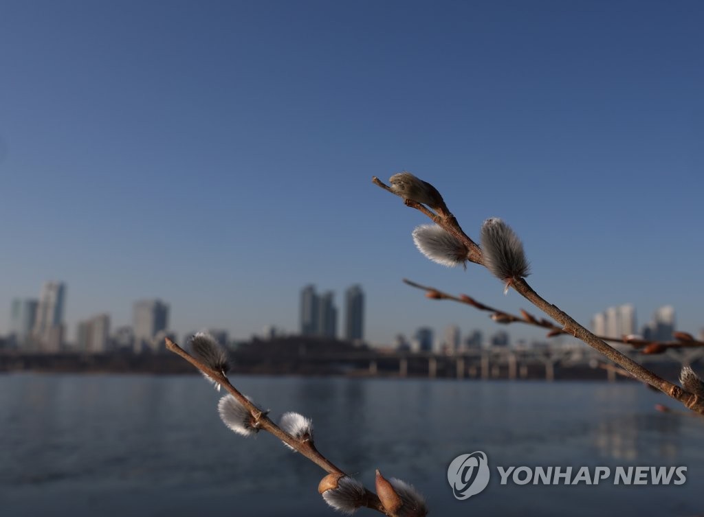 아침까지 이어진 매서운 추위, 낮부터 차차 풀려