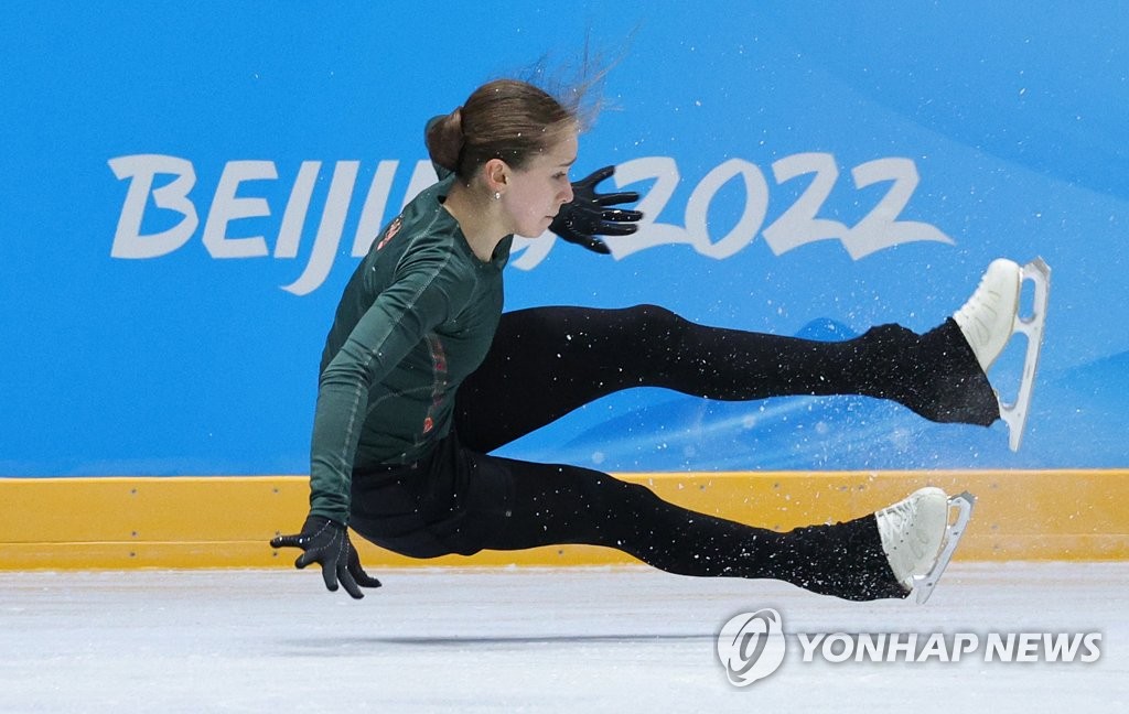 [올림픽] 발리예바 도핑의혹 첫 보도 기자들 "살해협박 받아"